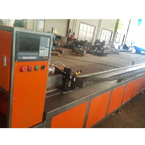 數控小導管沖孔機